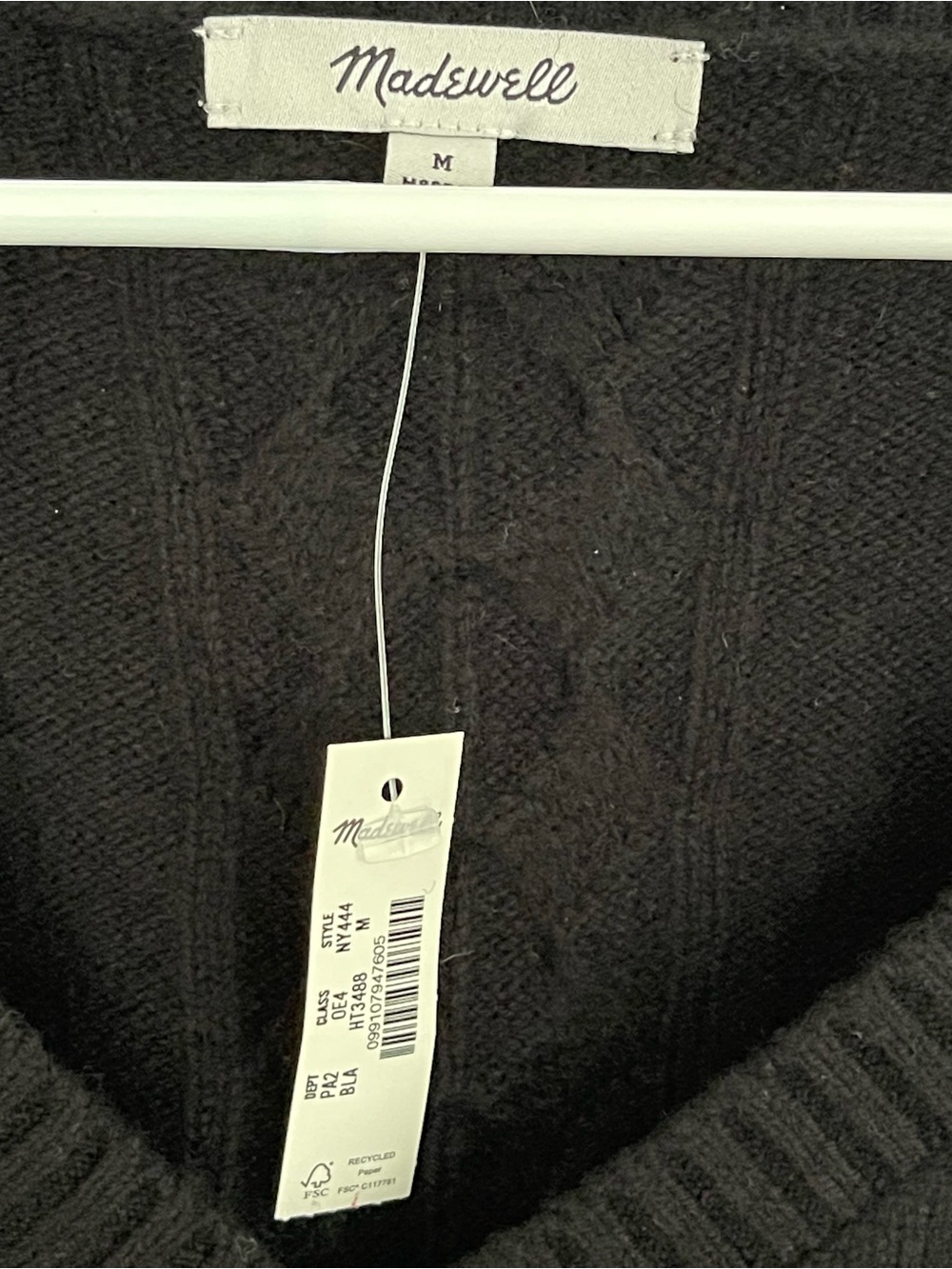 NWT Madewell V-Neck Pullover Sweater in Merino Wool Black Medium - Picture 3 of 5